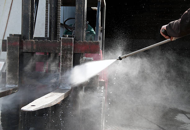 Best Commercial Building Pressure Washing  in Mason City, IL